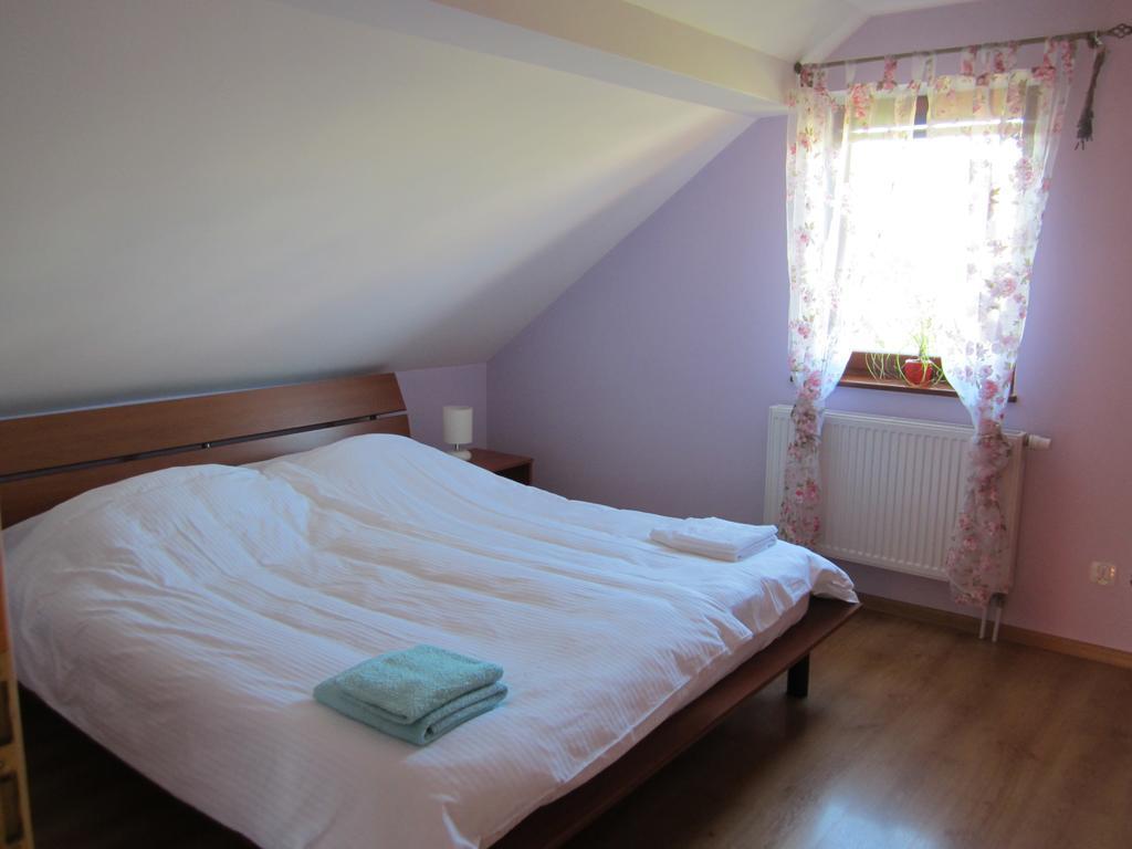 Privat Vrbov 23 Apartment Room photo